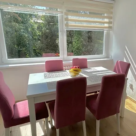 Melody Apartment *
